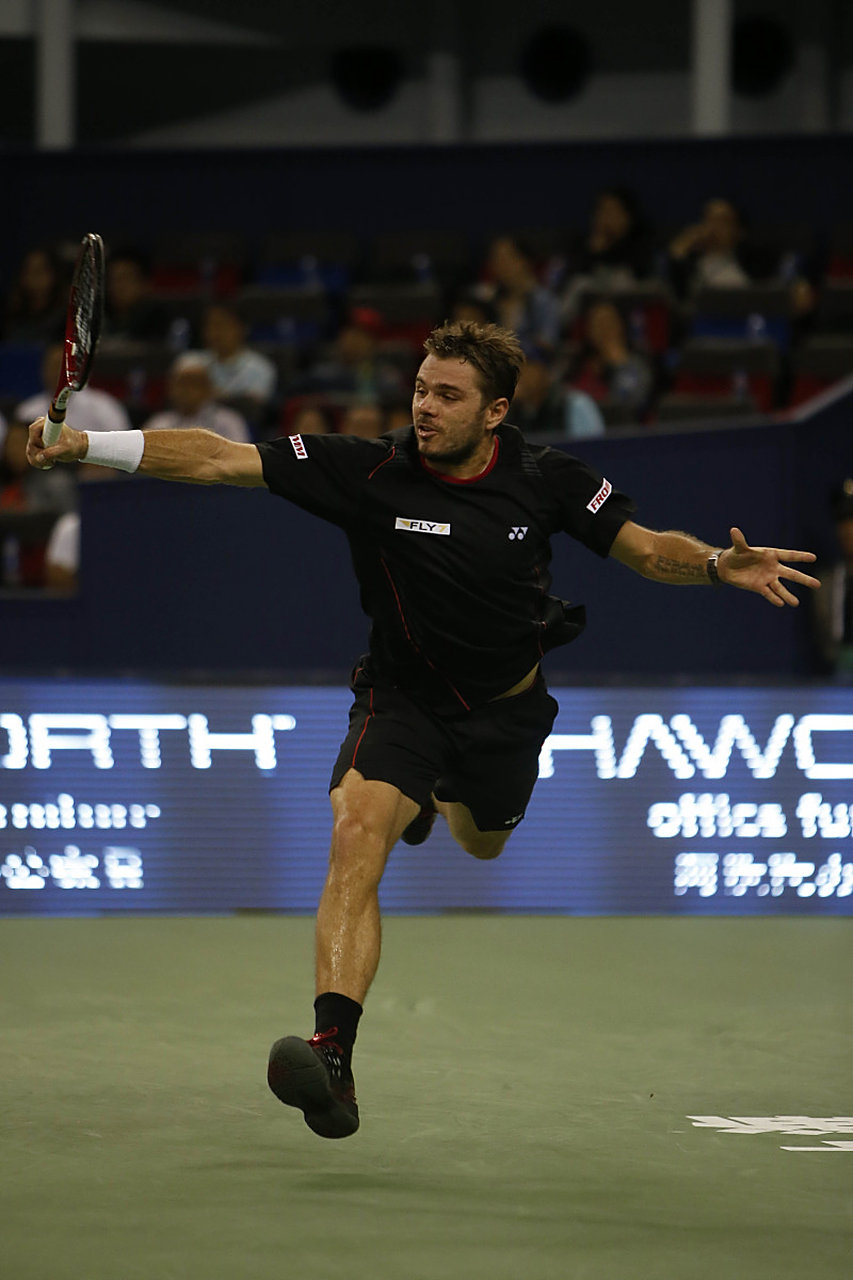 德国网球队力克日本网球队，瓦林卡统治全场的简单介绍