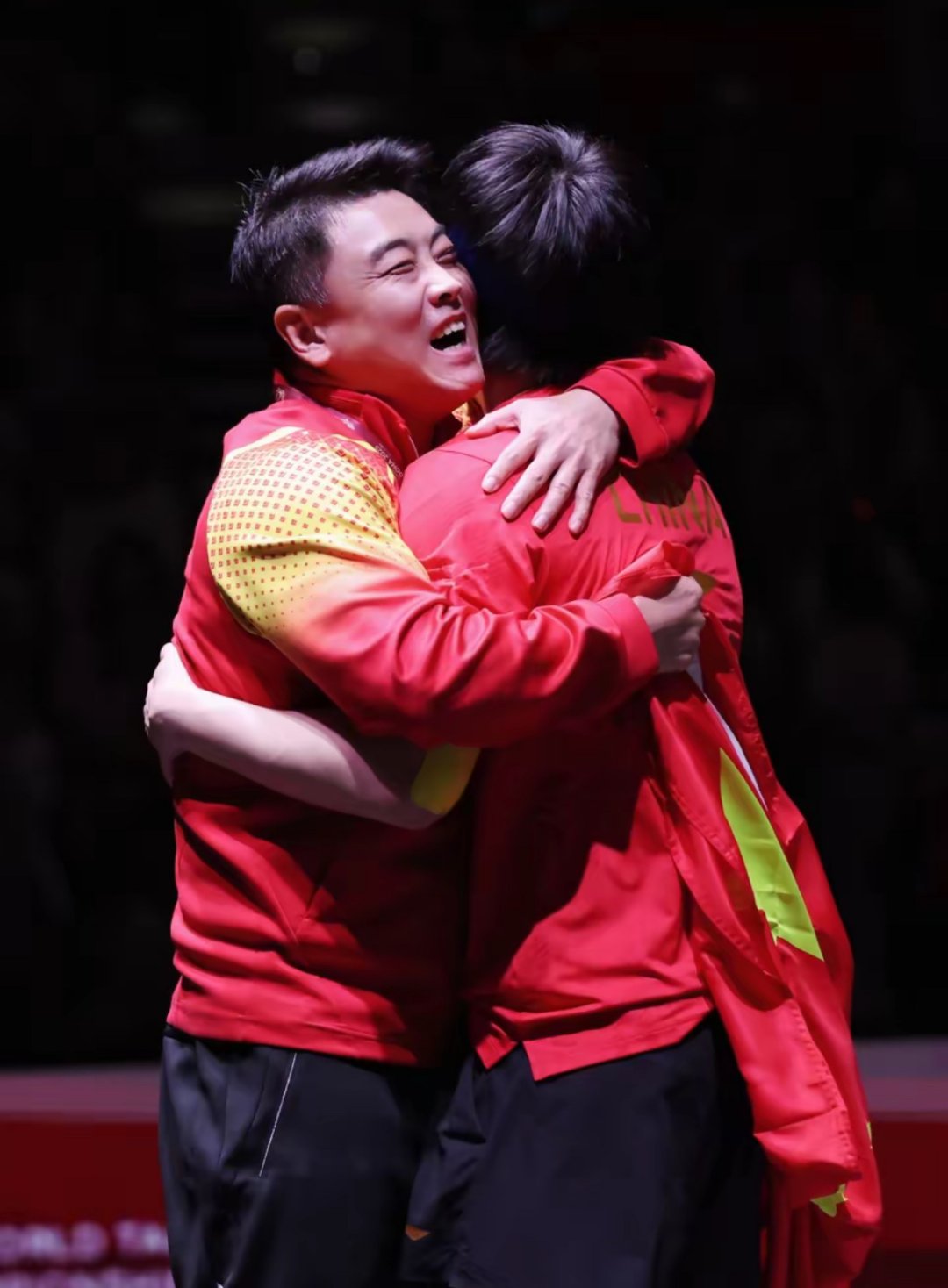 包含瑞典乒乓球队逆转英国乒乓球队，王皓一己之力扛起全队的词条