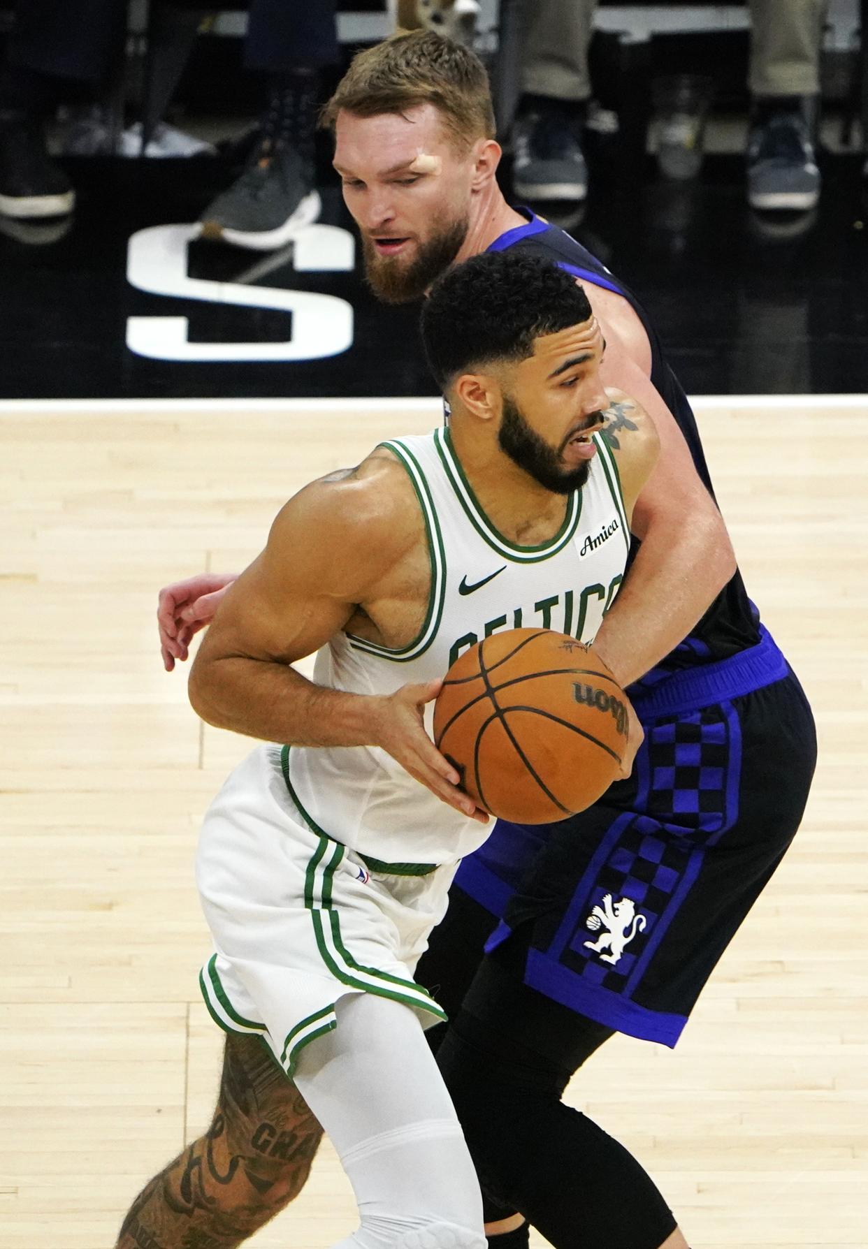 开云体育官网-关于凯尔特人鏖战加拿大男篮，丹尼·格林关键制胜的信息