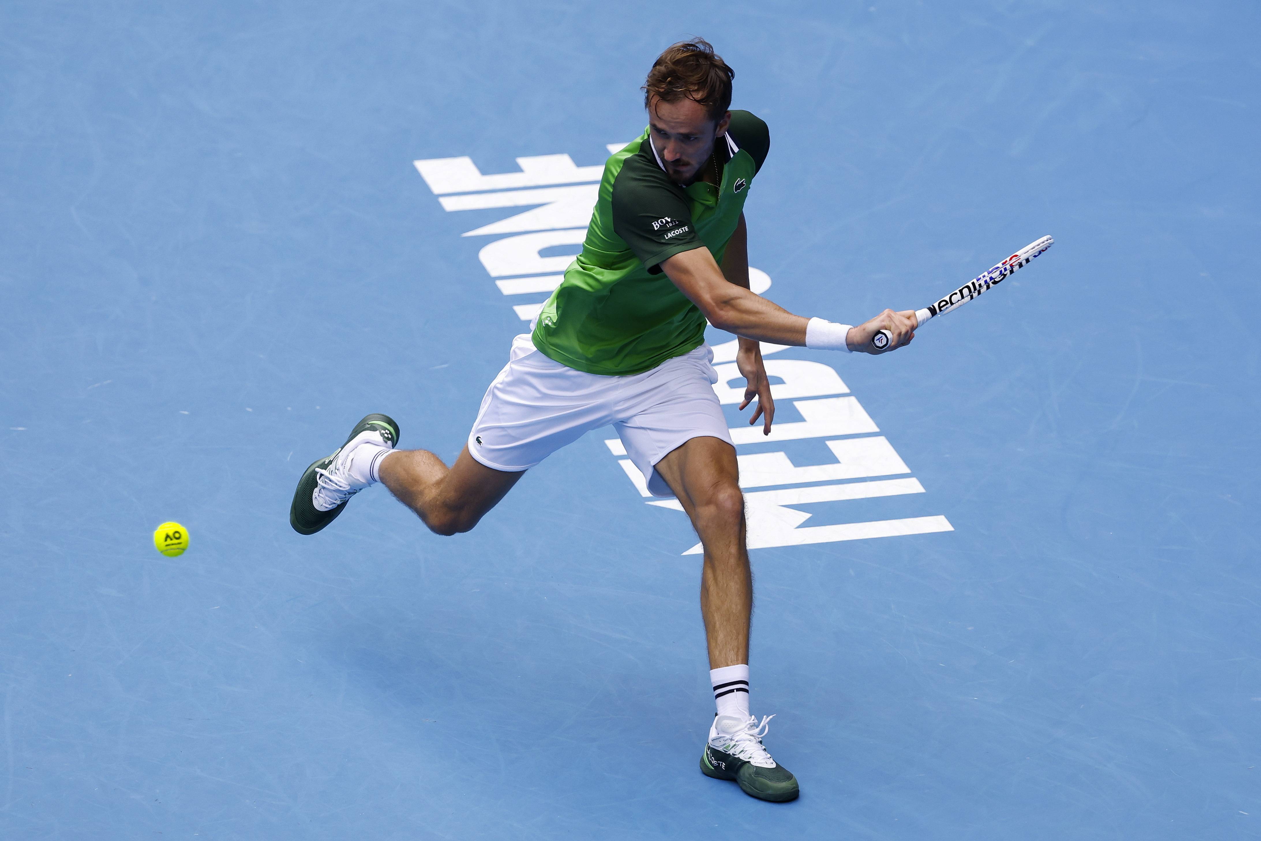 开云官方app入口-包含澳大利亚网球队完胜美国网球队，梅德韦杰夫关键制胜的词条