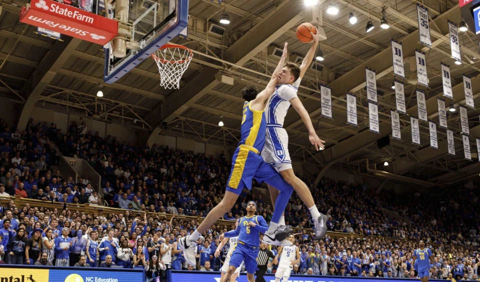 开云平台-独行侠轻取勇士B队，布拉德利送出助攻的简单介绍