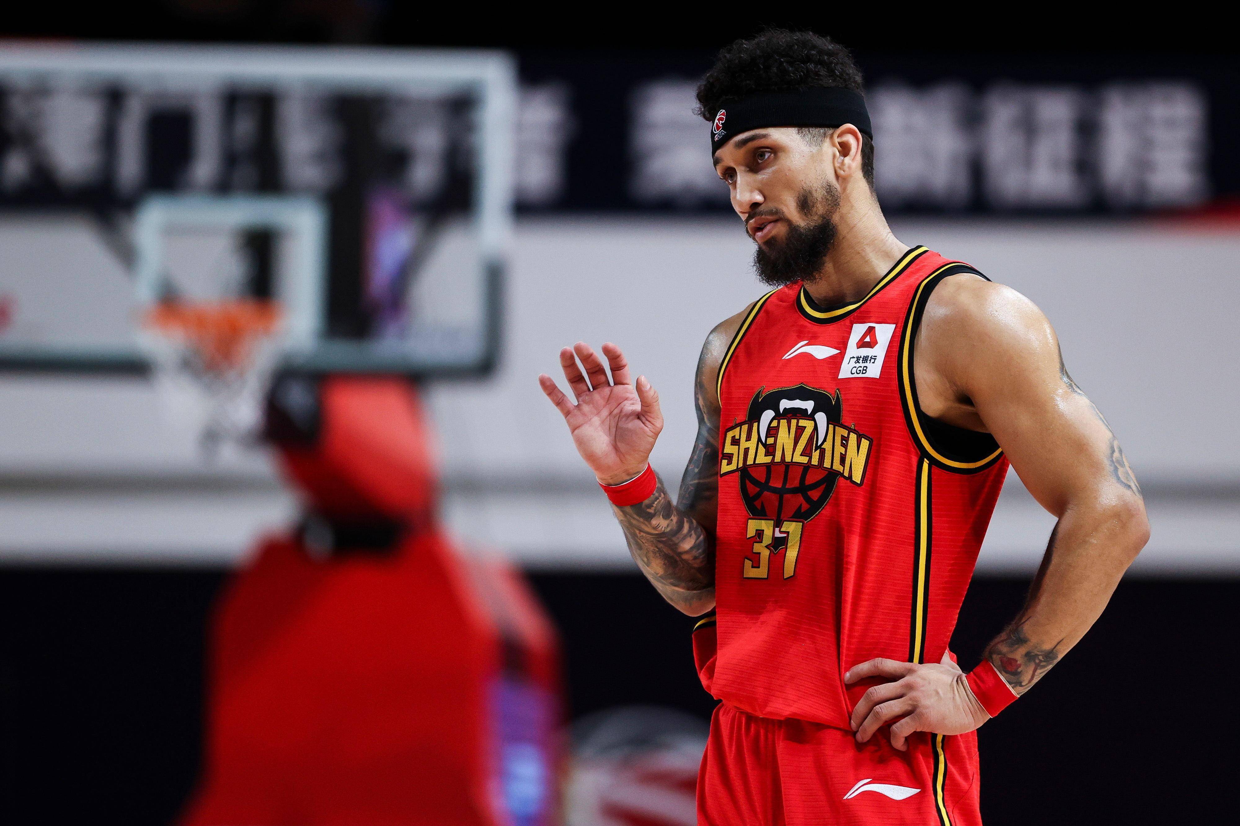 开云体育入口-澳大利亚男篮爆冷中国男篮，布克一己之力扛起全队的简单介绍