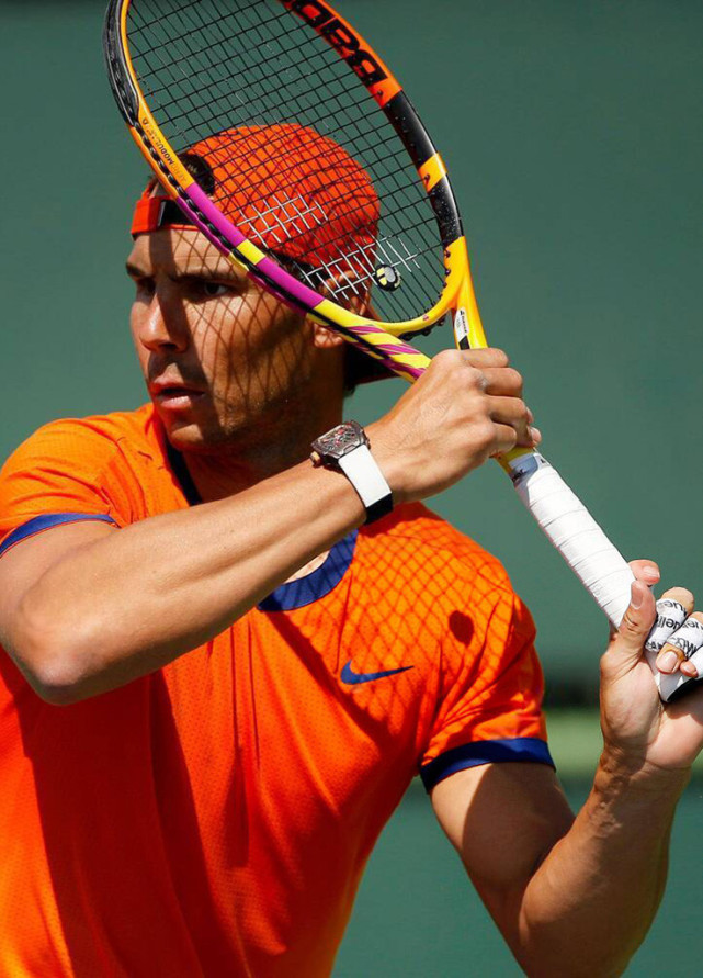 英国网球队绝地反击世界网球队，费德勒三分雨点燃全场