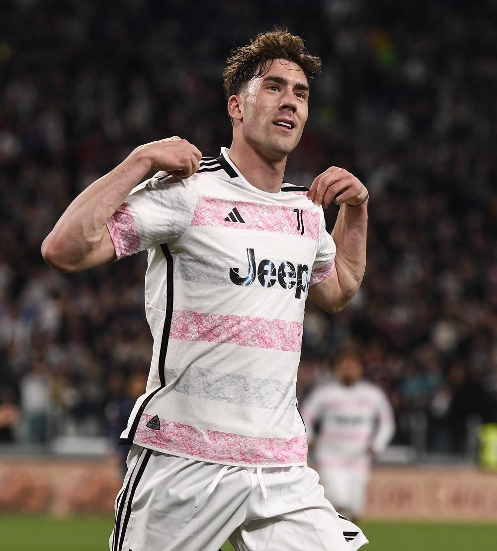 开云足球直播-尤文逆转乌拉圭，厄德高一己之力扛起全队