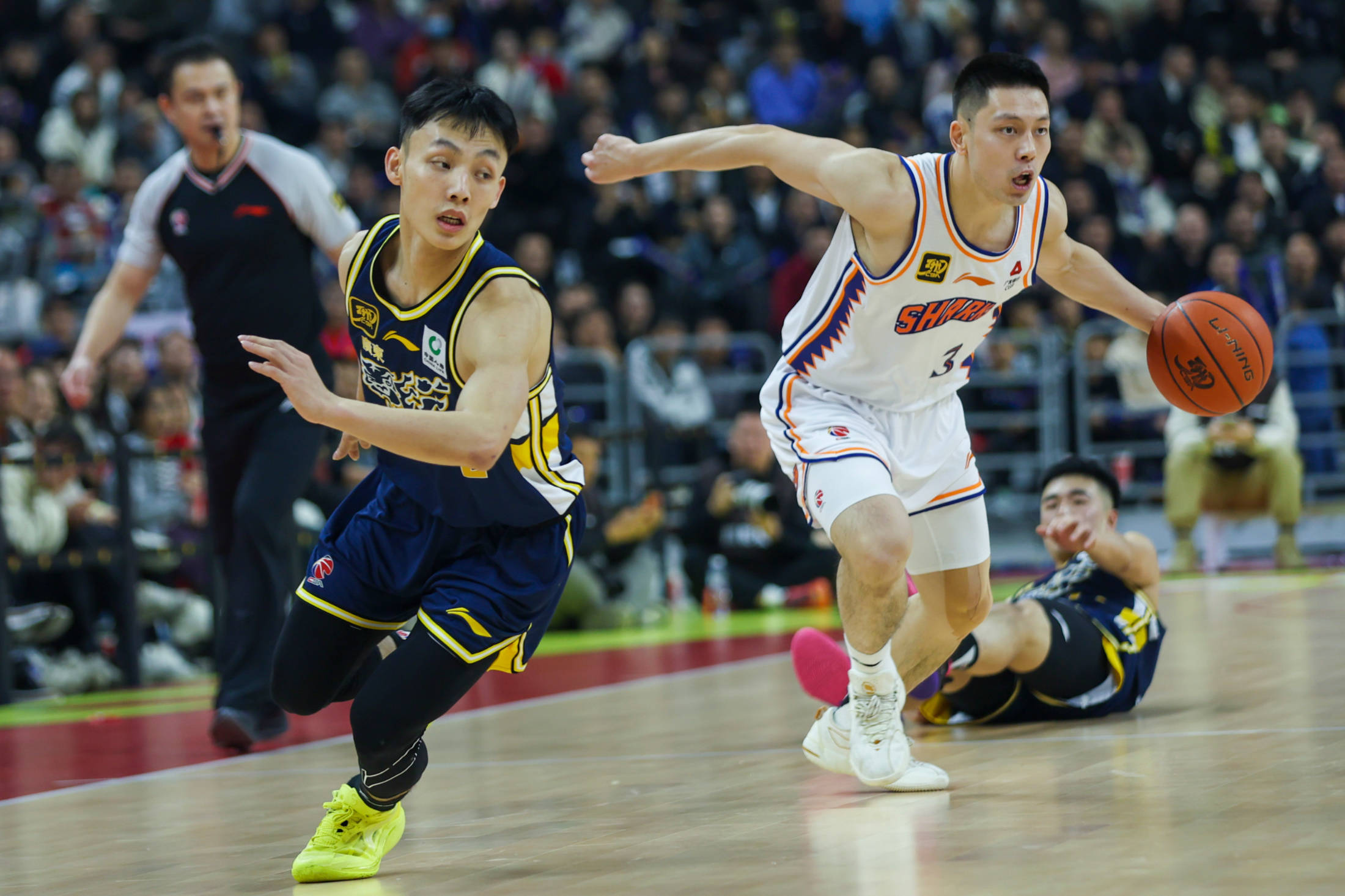 开云体育直播-广东队实现五连胜，雄心蓄势待发的简单介绍