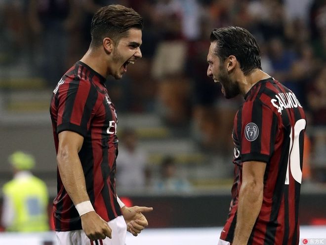 开云APP-艾斯顿维拉客场惨败，降级阴影笼罩