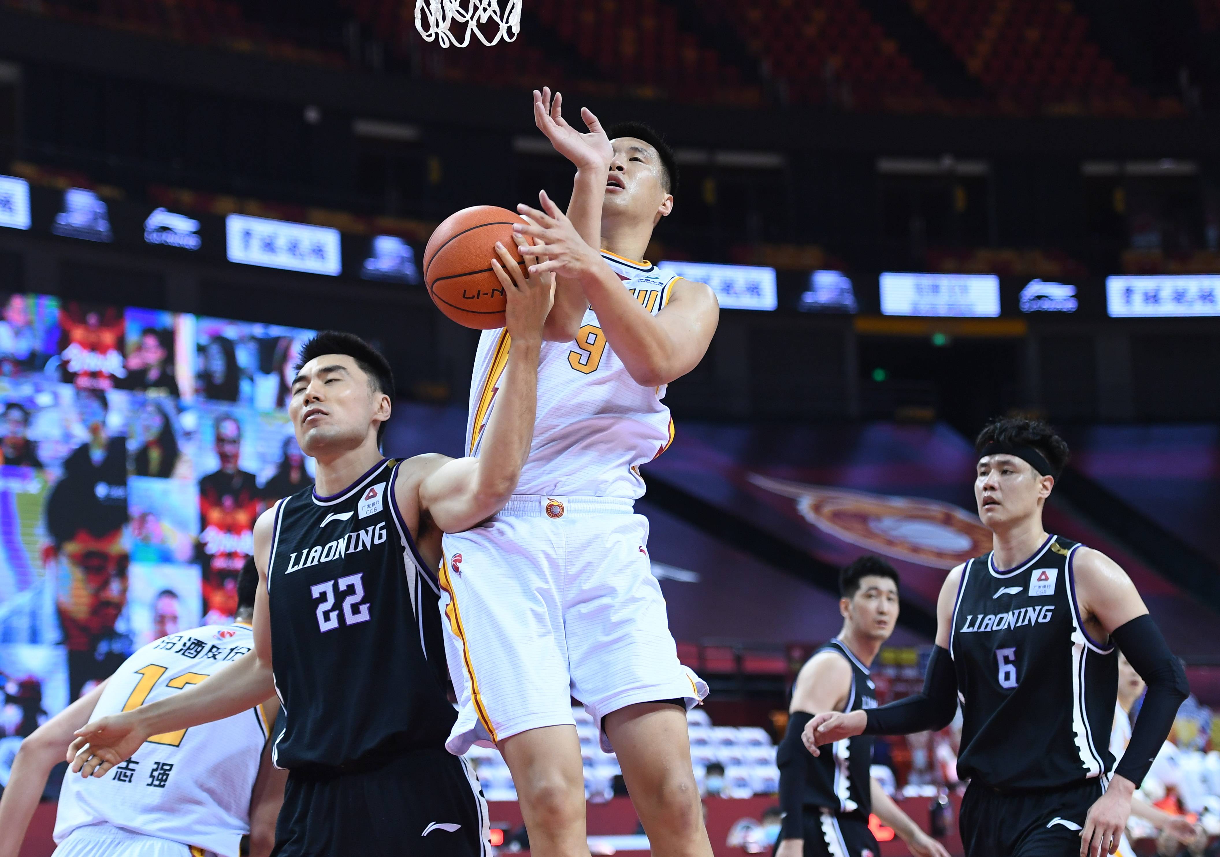 开云足球直播-热门赛事回顾：辽宁队对山西队的对决的简单介绍