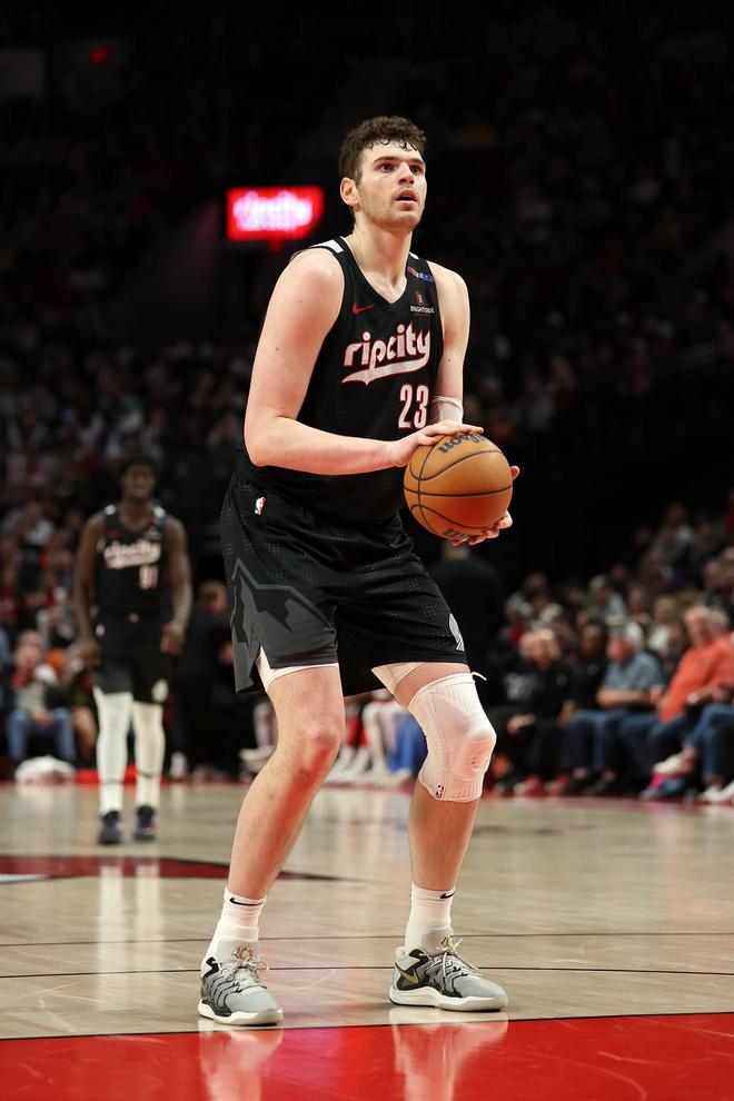 关于开拓者火热状态难持续，球队面临苦战的信息