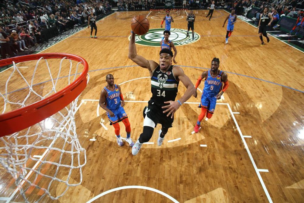 开云体育下载-猛龙队主场告捷，完成对手碾压