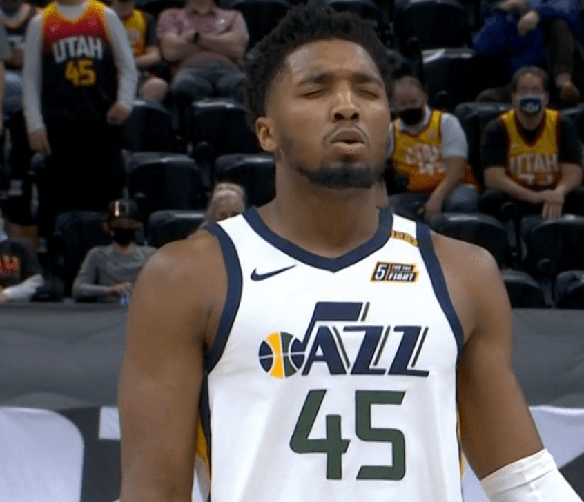 篮队司控上演帽子戏法，隔空拦截让对手防不胜防