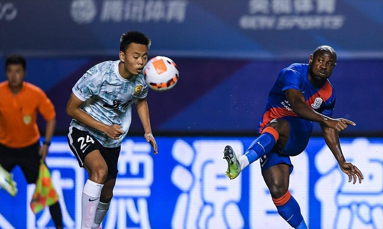 开云体育平台APP-迎头赶上，巧妙调整，反超对手，掀翻比分的简单介绍